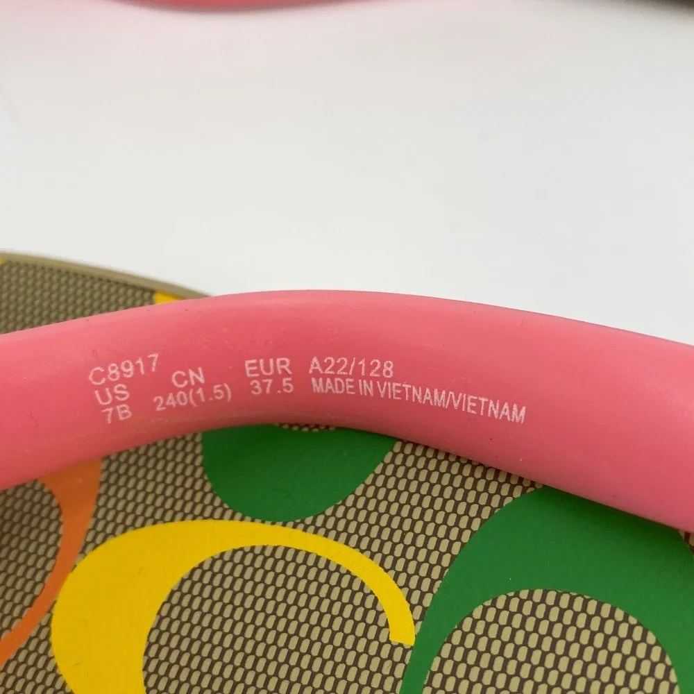 Coach Rainbow Logo Platform Flip Flops Sandals Pink Straps Women's Size 7 Spring